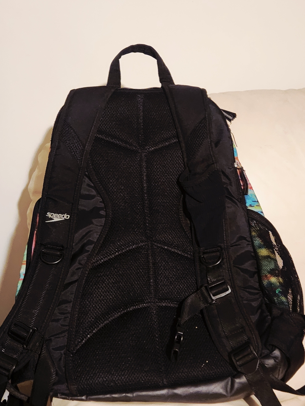 Speedo Multicolor Swirl Backpack - Picture 6 of 6